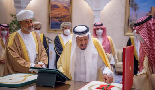 Saudi Arabia, Oman: To Find A Political Solution for Yemeni Crisis
