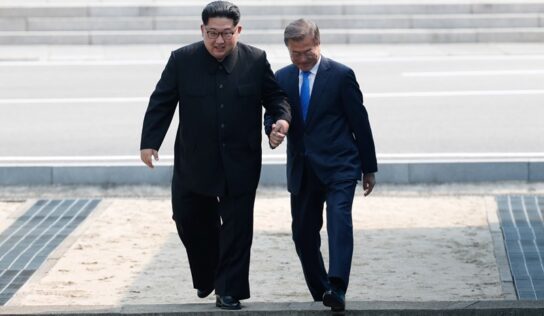 North, South Korea Reopen Communication Line