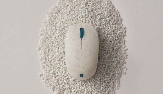 Ocean-Bound Trash Mouse from Microsoft