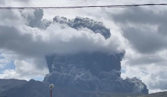 Japan’s Mount Aso Erupts, Spewing Volcanic Ash 3,500 Meters into the Sky