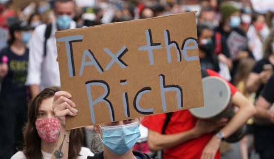 Canada’s ‘tax the rich’ plan leaves big debt risk untouched