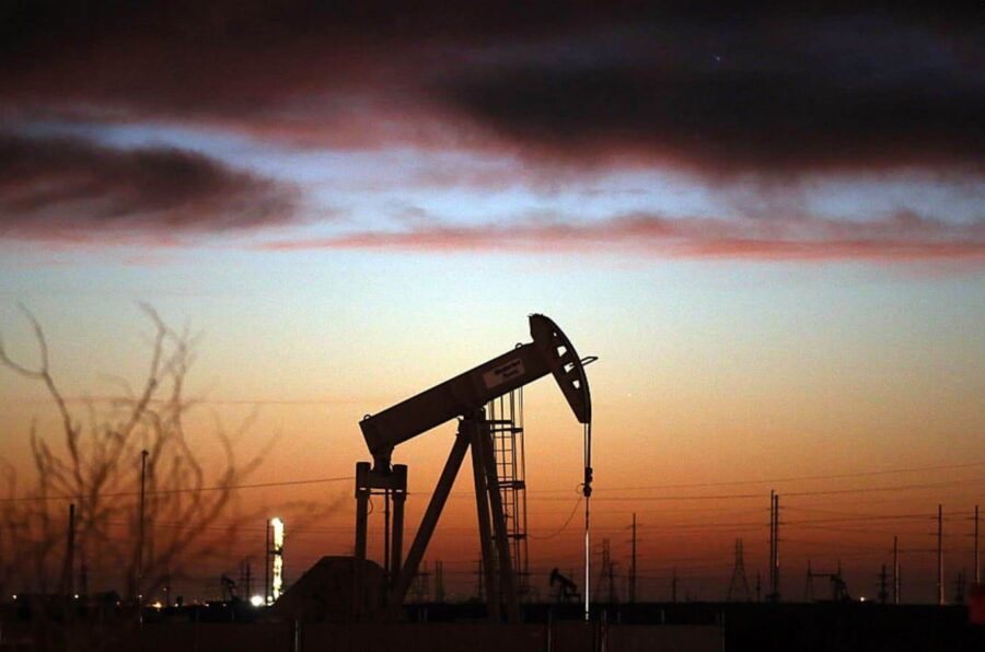 Oil prices are falling from the highest level in 7 years