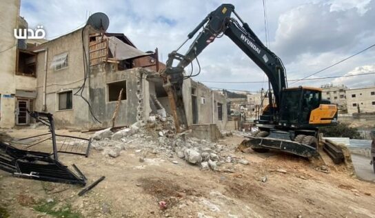 Israeli occupation enforcing demolition of Palestinian homes