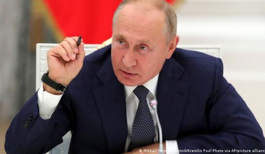 Putin: Pro-Nazi regime in Kiev could get nuclear weapons in foreseeable future to target Russia