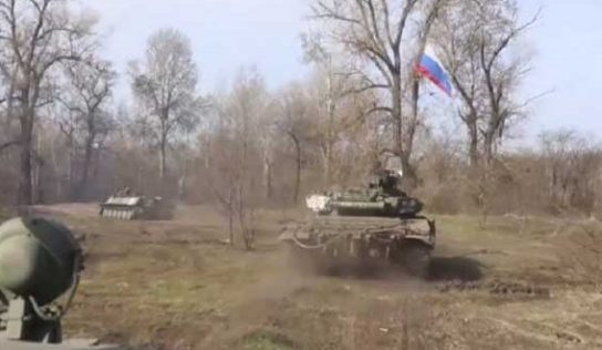 Ukrainian forces in Kharkiv surrender and abandon their new tanks on battlefield , Russian MoD says