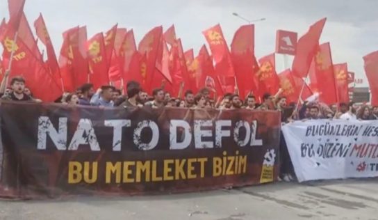 Hundreds of Turks Stage Anti-NATO Protests near Incirlik Air Base (+Video)