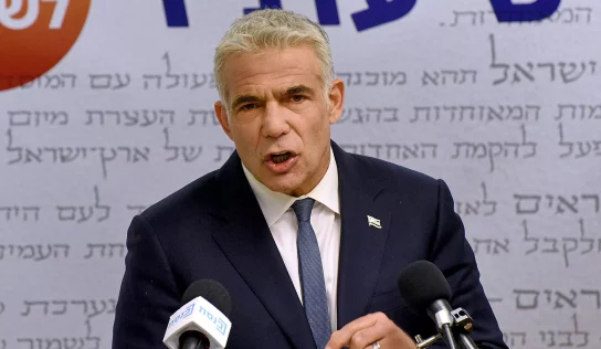 Israel’s Lapid Says Revived Iran Nuclear Deal Wouldn’t ‘Apply to Us in Any Way’