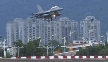 Taiwan’s air force flexes muscles in face of Chinese war games